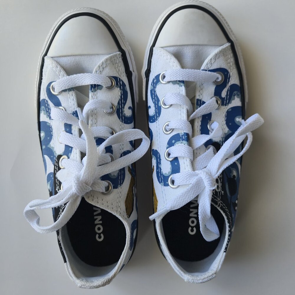 Converse Kids Chuck Taylor "Sea Monster" Low-Cut | Blue | Youth 12